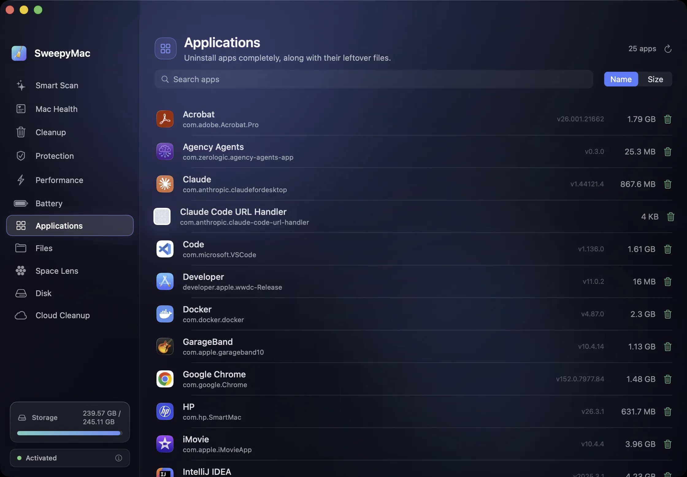 The Applications list: installed apps with bundle identifiers, versions and sizes, searchable and sortable by name or size.